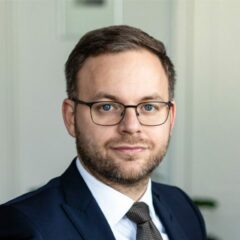 Portrait de Balázs Orbán